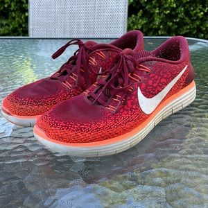 NIKE FREE RUN RUNNERS